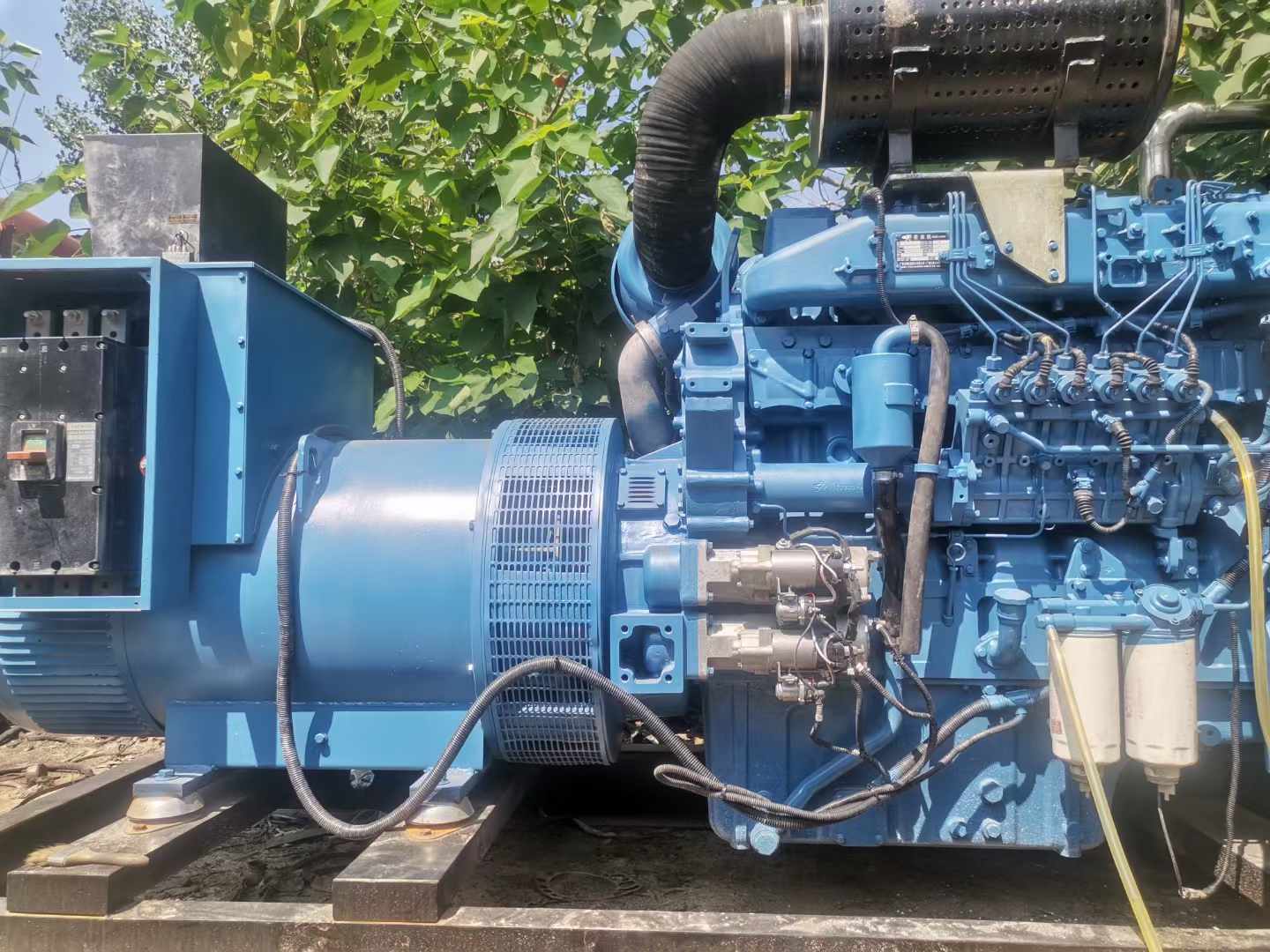 合江详细说明降低 800kW 柴油发电机输出电流波动的方法