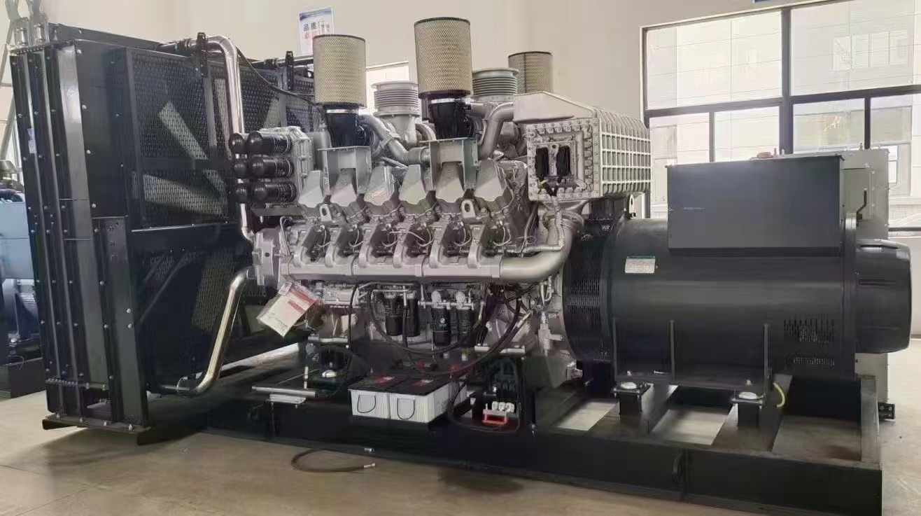 合江800KW柴油发电机组可以带动多少kw的设备？